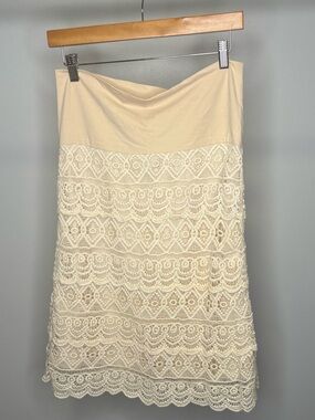 Solitaire Cream Lace Skirt